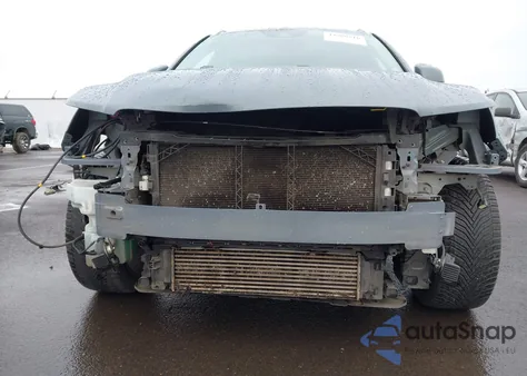 2020 Volvo Xc40 Momentum from USA, damaged, VIN YV4162UK1L2320914